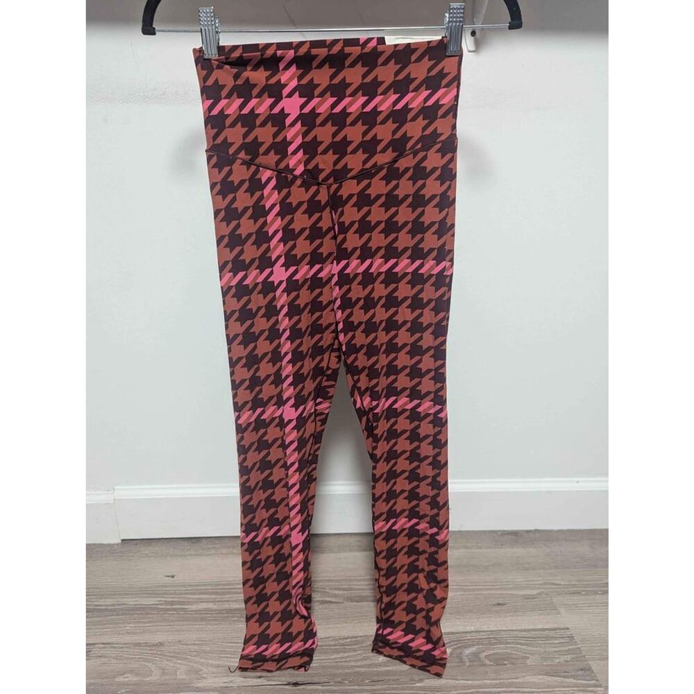 NWT Aerie Offline Leggings Size Medium